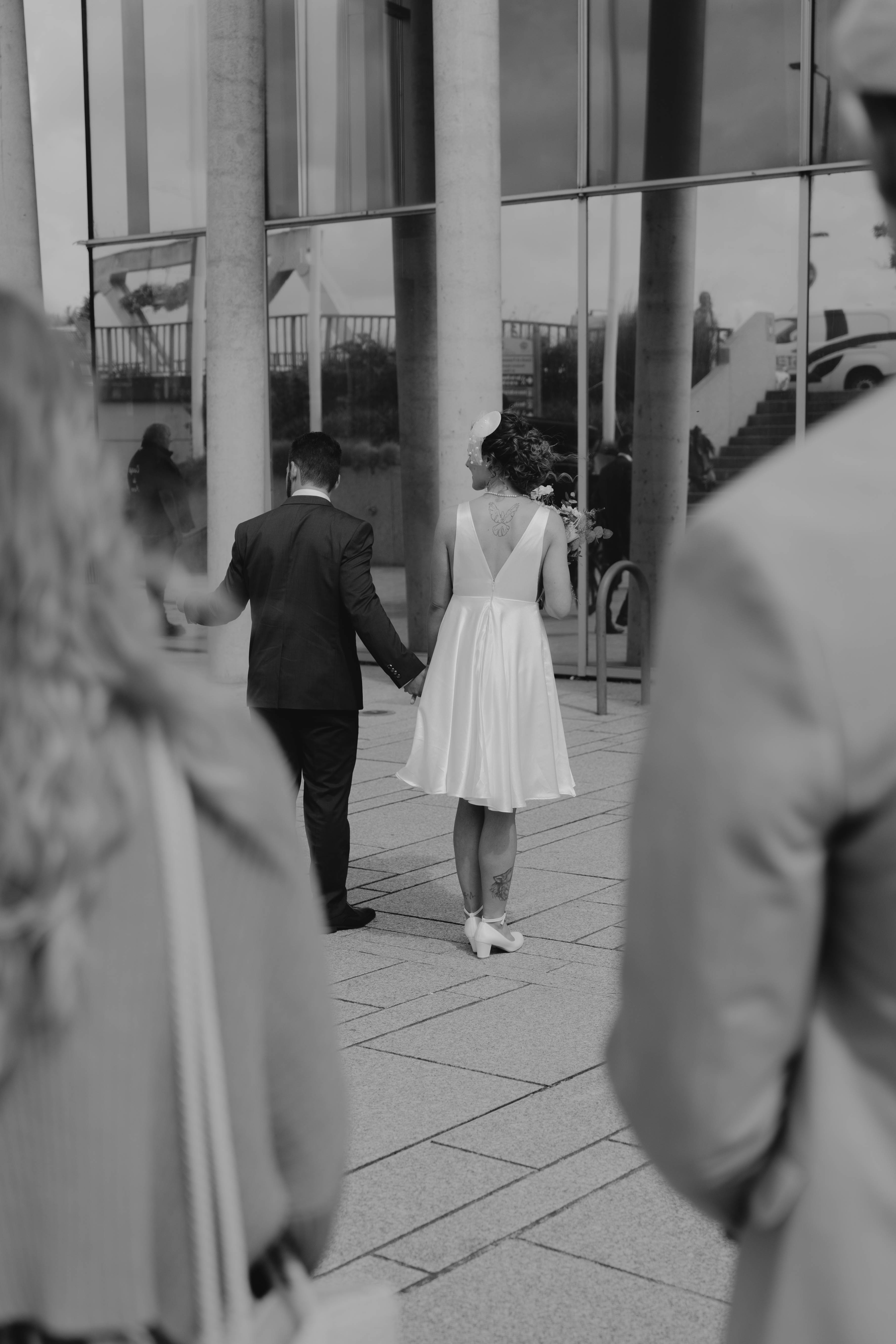 Robe de mariée pin up faite à la main avec dos ouvert