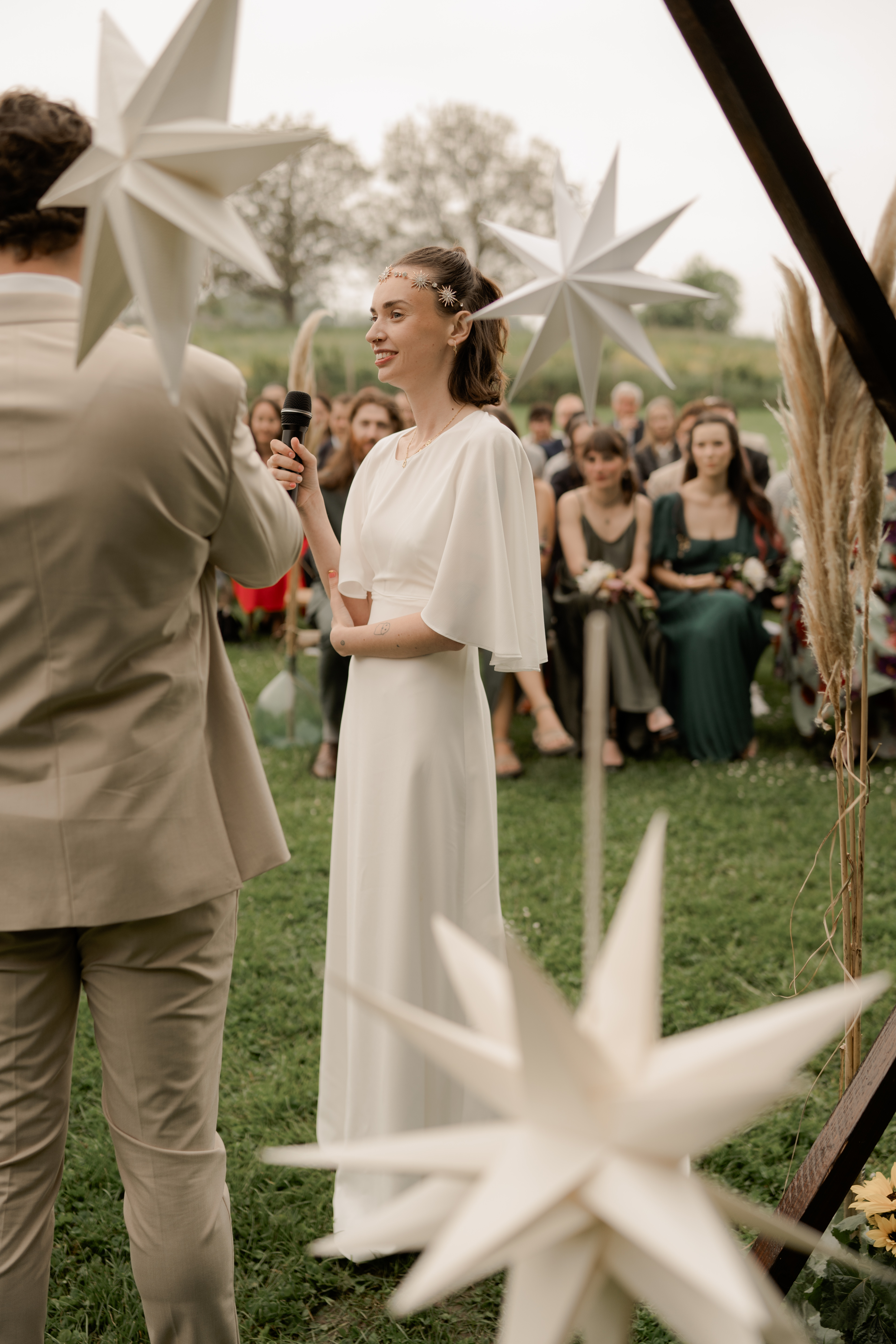 Mariage laïque, robe de mariée épurée personnalisée sur mesure